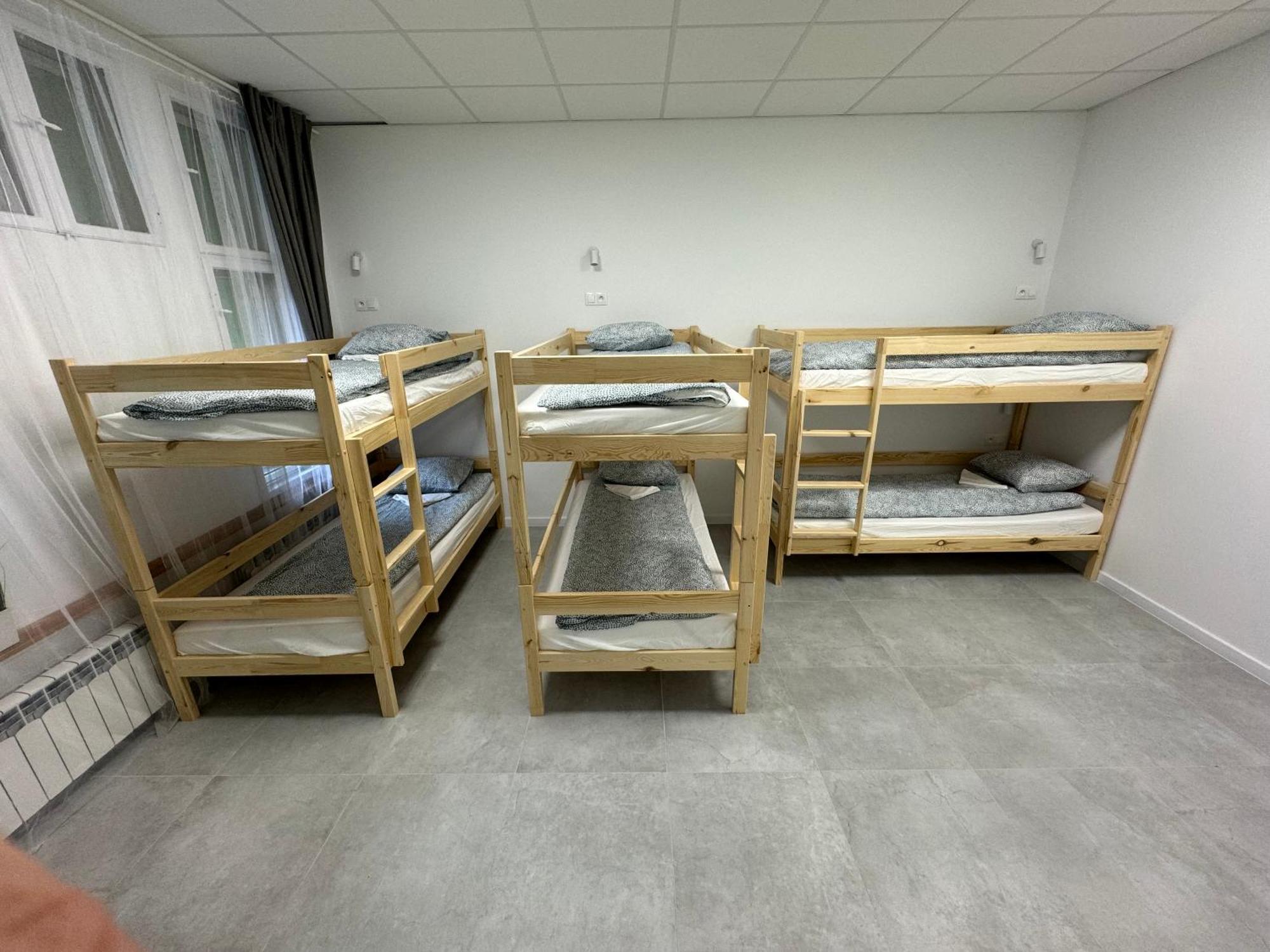 Green Hostel Katowice - 24H Parking Εξωτερικό φωτογραφία